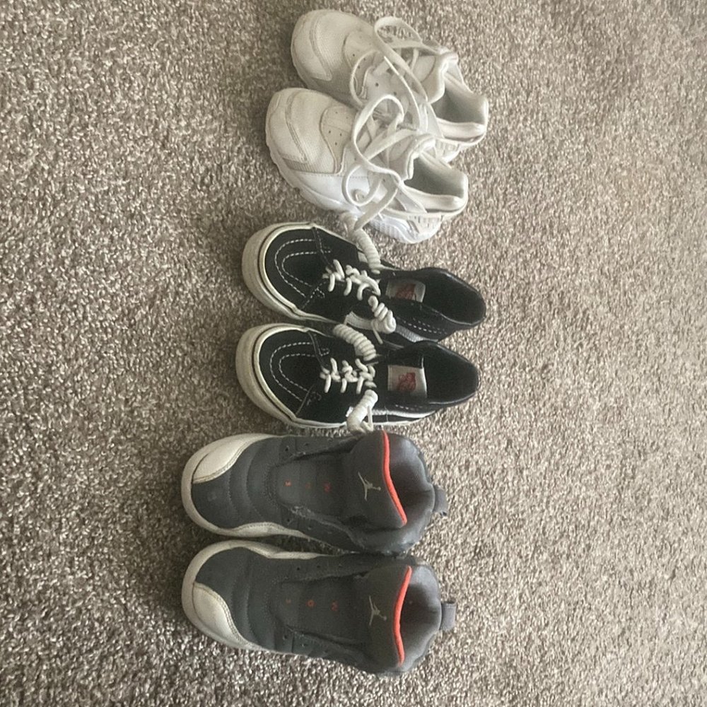 Custom Jordans. Huaraches and Vans. 11.5,11.0 and 10.5. Black/White/Orange/Grey